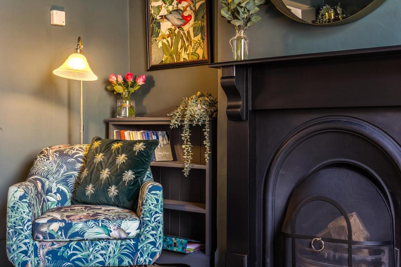 Stylish Romantic Country Escape Near Chester Christleton Εξωτερικό φωτογραφία